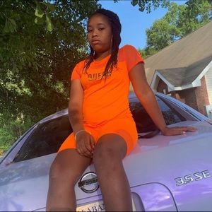 Meet your Posher, Alesia